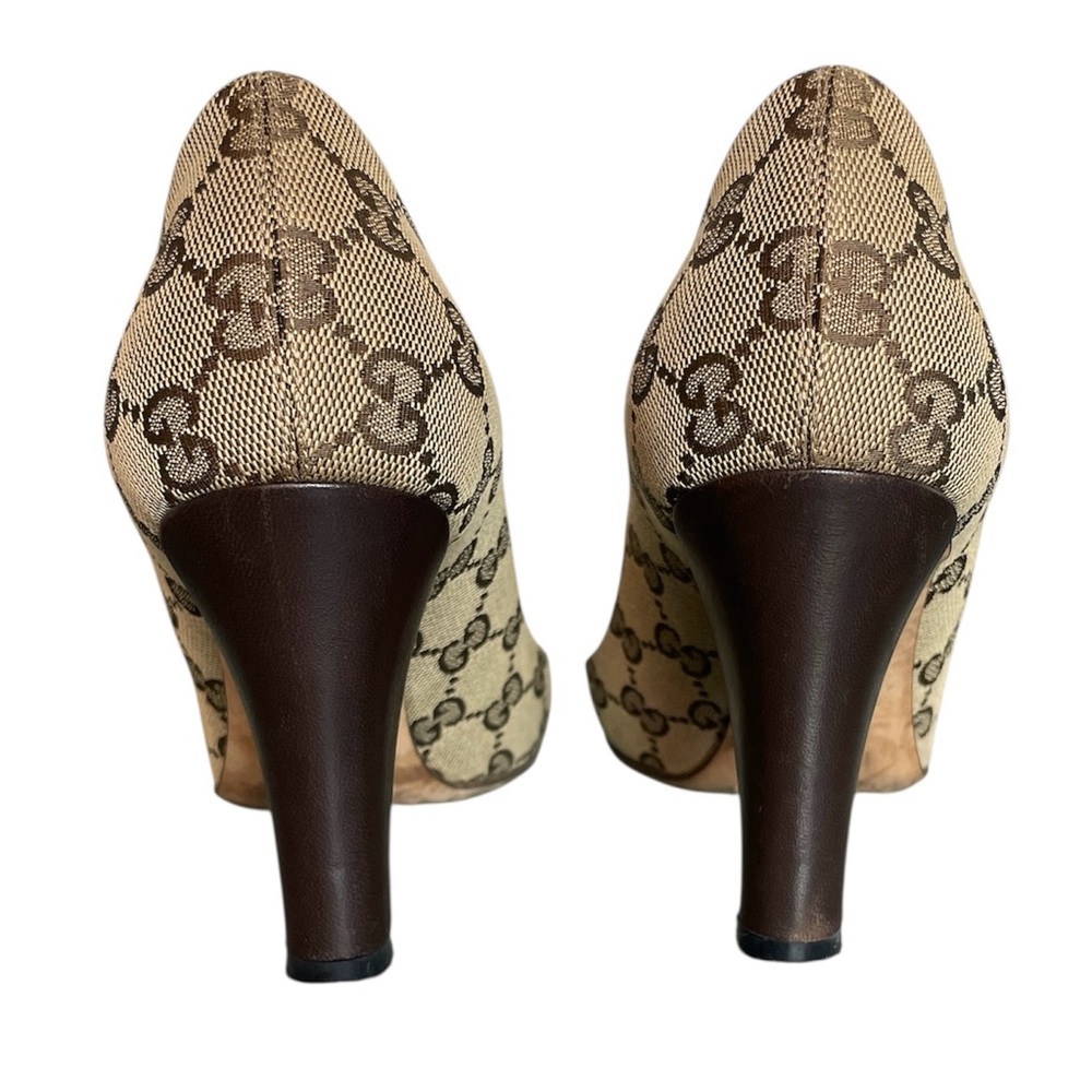 GUCCI Canvas Supreme Interlocking GG Logo Studded Block Heel Pumps \\ 36.5 - Picture 7 of 13